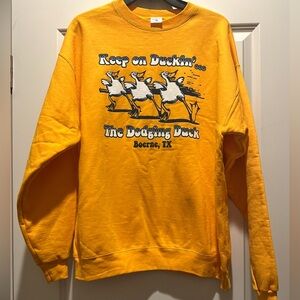 Vintage Hanes “Keep on Ducking”Yellow Crewneck Men's Sweater Large